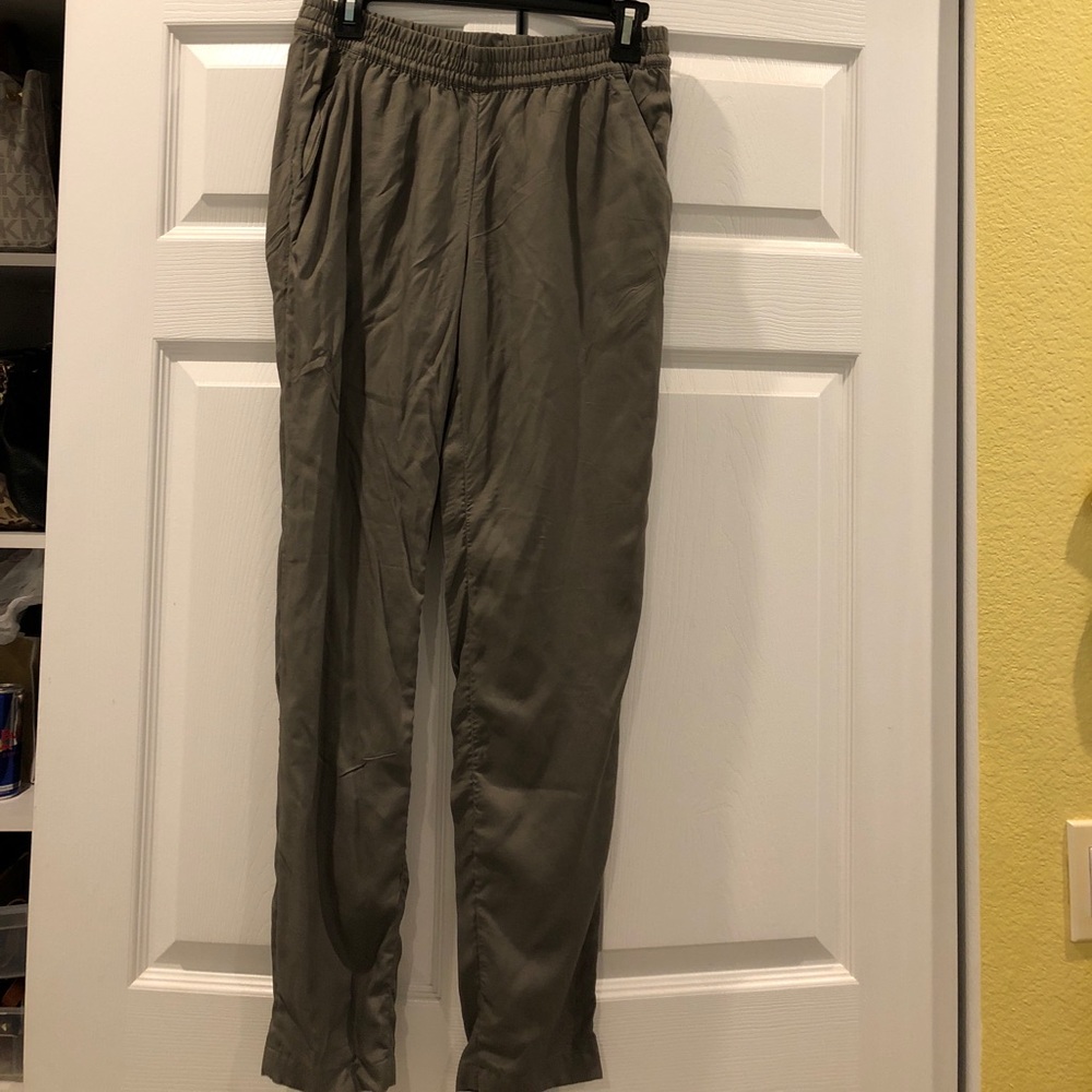 New green flowy pants